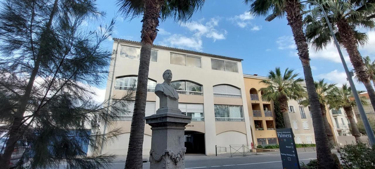 Grand T3 Lumineux Spacieux Propre, Tout Confort, Parking, Ascenseur, Emplacement Central Unique, Port-Commerces-Mer Et Plages A Pied, Location Du Samedi Au Samedi ساناري سور مير المظهر الخارجي الصورة